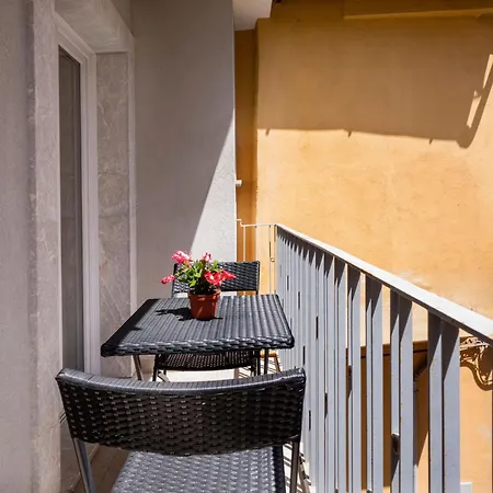 Eponimi Bed & Breakfast