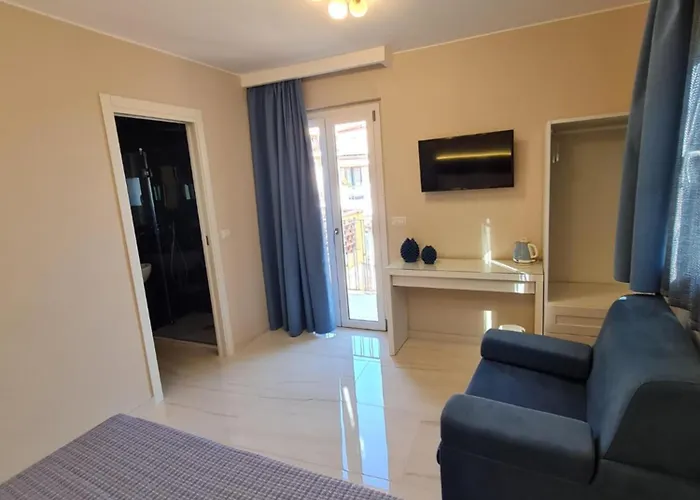 Eponimi Bed & Breakfast 3*