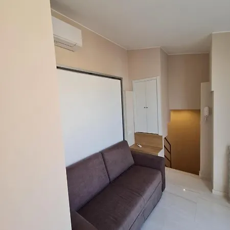 לינה וארוחת בוקר Eponimi טאורמינה